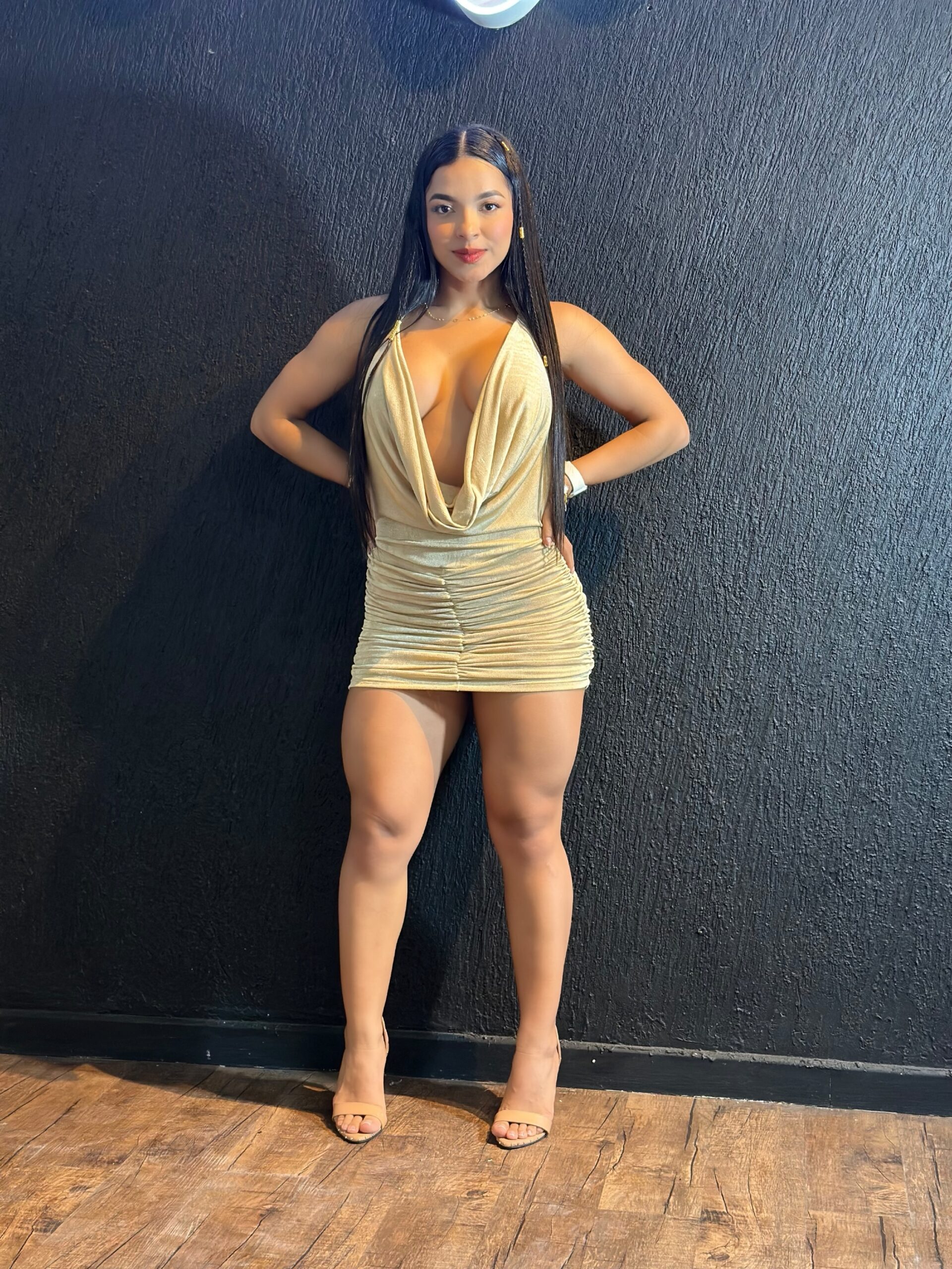 Vestido Kourtney - Image 4